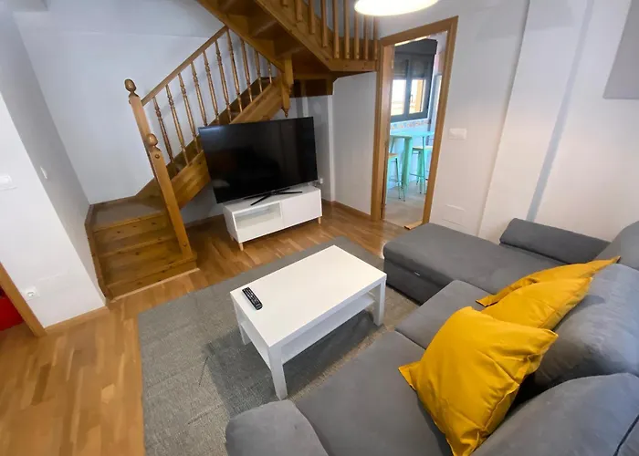 Apartamento Céntrico Con Garaje